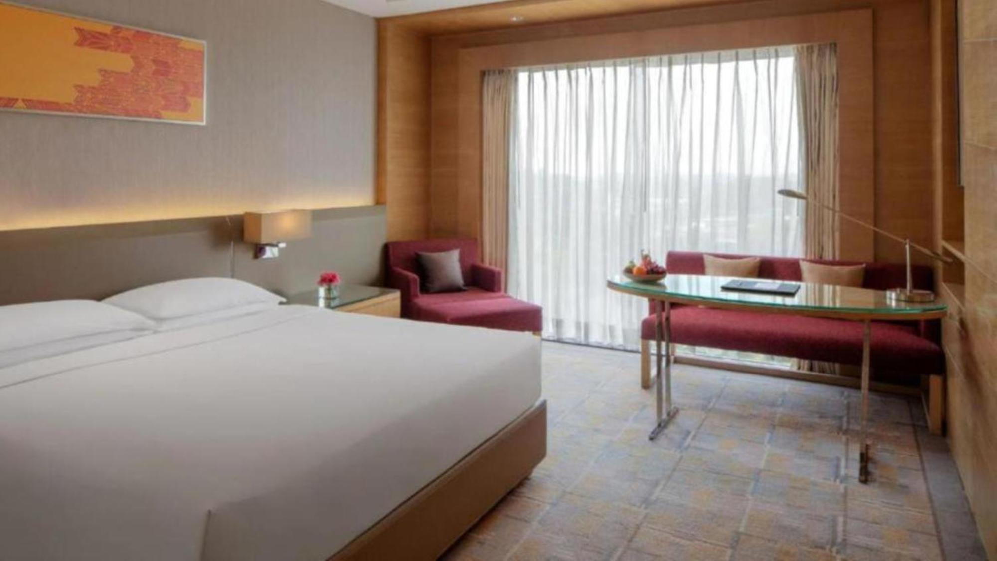 Hotel Seven Inn Near Delhi Airport Нью-Делі Екстер'єр фото