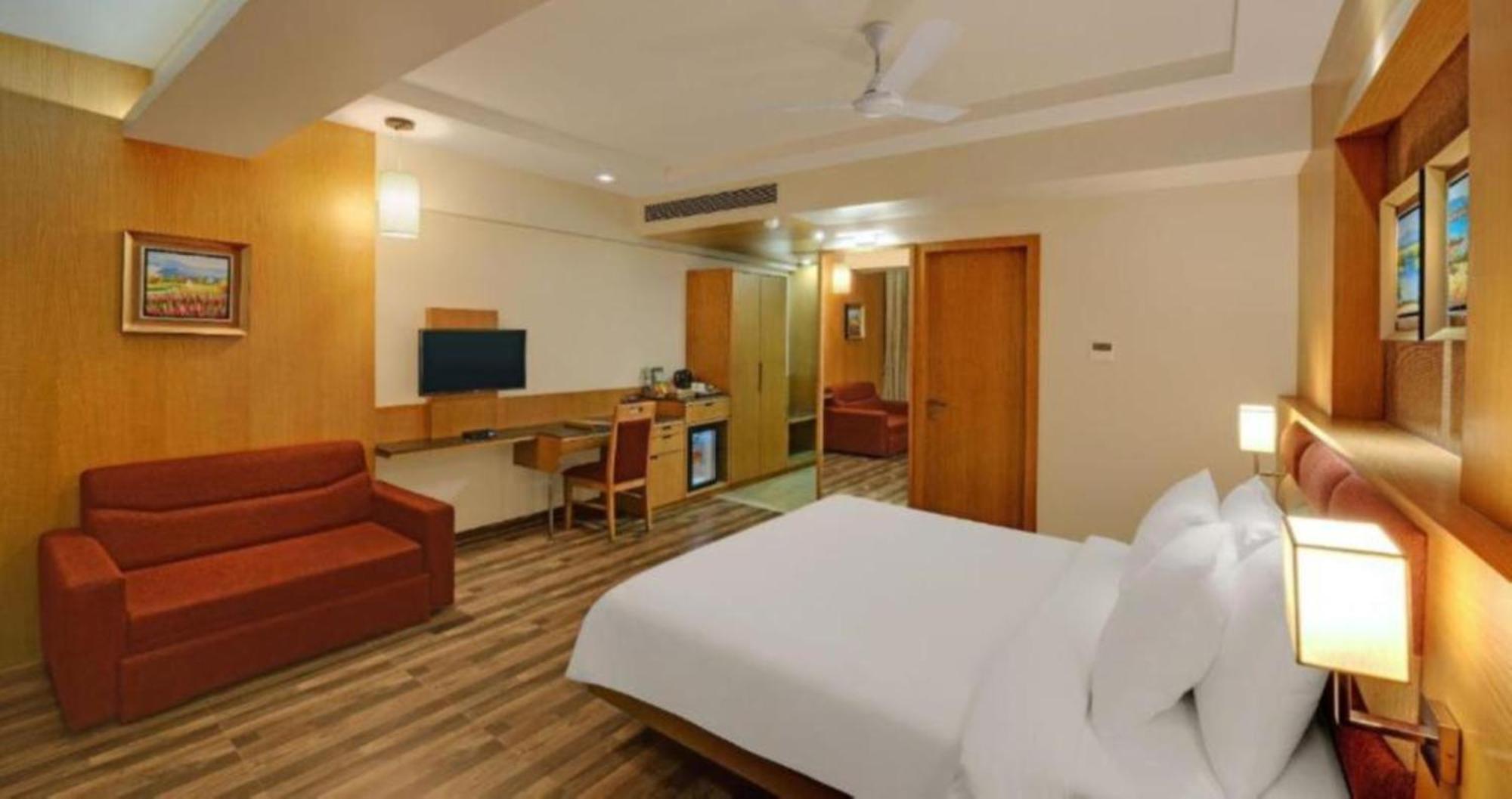 Hotel Seven Inn Near Delhi Airport Нью-Делі Екстер'єр фото